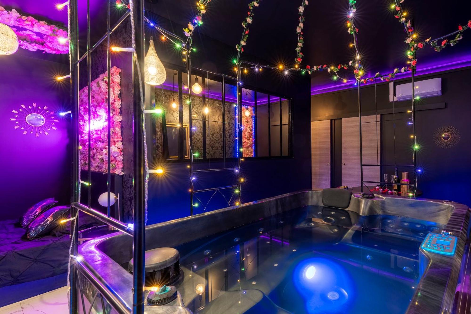 ホテル Sweet Secret'S Jacuzzi Le Breuil  エクステリア 写真